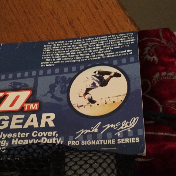 Mike McGill protective set - Picture 2 of 3